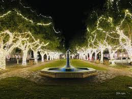 We have decorated some of the most beautiful homes in the world for christmas and many other holidays as well. Photo Tour Where To See The Best Holiday Lights Along Scenic 30a 30a