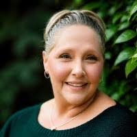 Karen Gerth's Instagram, Twitter & Facebook