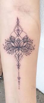 Tatoo Tatoo The Post Tatoo Appeared First On Easy Flowers In 2020 Tattoo Templates Tattoos Simple Tattoos