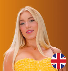 Ellie Brooke's Instagram, Twitter & Facebook