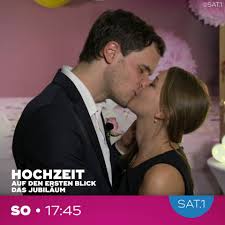 Mai 2014 gingen bea und tim den bund fürs leben ein und blieben auch nach den dreharbeiten verheiratet. Hochzeit Auf Den Ersten Blick Gonderiler Facebook