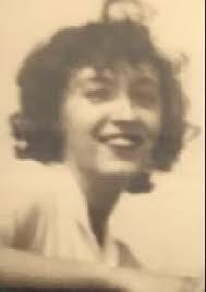 Faye Welch's Instagram, Twitter & Facebook