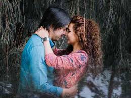 No se cómo haces para gustarme tanto, pero esa es la. Que Frases Lindas Para Mi Novia Puedo Decirle Los 25 Mensajes Mas Bonitos
