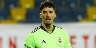 13:14 23 mart 2021 altay bayındır güven veriyor. Fenerbahce De O Plan Tutmadi Altay Bayindir Ve Ozan Tufan Fotomac