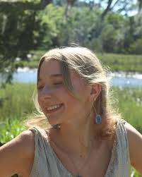 Walker Chapman's Instagram, Twitter & Facebook