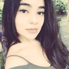 Melissa Monge's Instagram, Twitter & Facebook