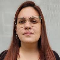 200+ perfiles de «Caetano»