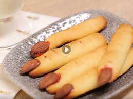 Pour halloween je trouve que le cr. Doigts De Sorcieres Faciles Et Rapides Pour Halloween Recette Halloween Facile Repas Halloween Facile Dessert Halloween Facile