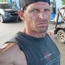 Looking to sell these load jacks. Give me an if interested.