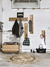 Design Garderobe Scoreboard Von We Do Wood Aus Echtholz Garderobe Holz Garderobe Design Garderobe Hakenleiste