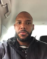 DeMarcus Brooks (@createmarc) • Instagram photos and videos