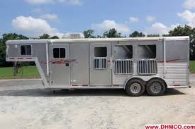 Used 2006 Featherlite 3 Horse Trailer Horse Trailer Living Quarters Horse Trailers Horse Trailer