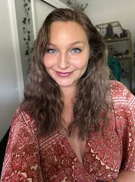 Kayla Milligan's Instagram, Twitter & Facebook