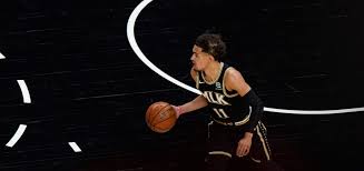 He was born in lubbock, texas (last updated: Hawks Guard Trae Young Is Having A Star Turn In Nba Playoffs Debut