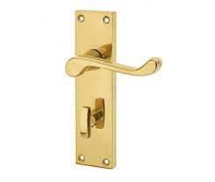 Manufacturers 5 year mechanism guarantee also available with matching latch, bathroom or privacy handles finish: Victorian Scroll Bathroom Door Handles 150 X 40mm Polished Brass Buy Online In Qatar At Qatar Desertcart Com Productid 67826445