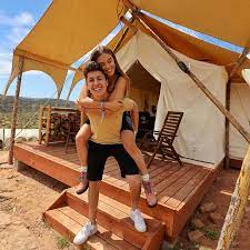Later, he diversified his activities by publishing vlogs and entertainment videos on the youtube platform, and most recently he started his own water company in the. Juanpa Zurita And Carmella Rose Are Total Relationship Goals Photo 1