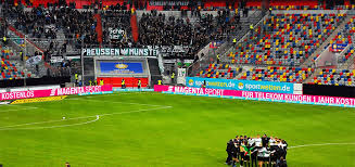Hier findest du infos zu den spielern und trainern des teams. Wo Der Kfc Seine Millionen Verbrennen Kann Nullsechs De