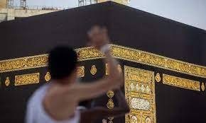 كما يعلم الجميع أن الكعبه تعددت في بناءها واختلاف من هم قاموا في بنائها لكن مالا يعلمه الأغلبية هو أن الكعبه كانت معروفه. Ø¬Ø¯Ù„ ÙˆØ§Ø³Ø¹ Ø­ÙˆÙ„ Ù…Ø¬Ø³Ù… Ù„Ù„ÙƒØ¹Ø¨Ø© ÙÙŠ ÙƒØ±Ø¨Ù„Ø§Ø¡ ÙÙŠØ¯ÙŠÙˆ Ø§Ù„Ù‚Ø¯Ø³ Ø§Ù„Ø¹Ø±Ø¨ÙŠ