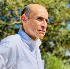 Perfil de César Armenta Adame