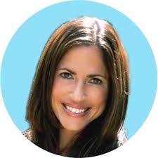 Jennifer Sansone's Instagram, Twitter & Facebook