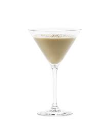 Brandy Alexander Recette Cocktail Saq Com In 2020 Brandy Alexander Brandy Glass