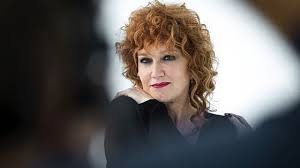 Последние твиты от fiorella mannoia (@fiorellamannoia). Fiorella Mannoia Al Verdura Le Notti Clandestine A Termini Imerese Gli Appuntamenti Di Lunedi 19 Agosto La Repubblica