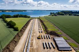 The baltic pipe is under construction natural gas pipeline between the norwegian sector of the north sea and poland. Materialien Zum Download Baltic Pipe Project
