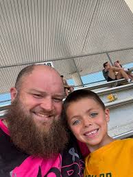 GATORS vs OGs 6U: 26-6 Gators 8U: 48-0 Gators 10U: 60-0 Gators 12U: 41-6  Gators And another one…. 🧹🐊