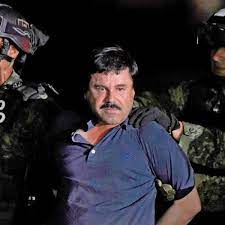 How el chapo fell victim to his own legend. El Chapo Drogenbaron Muss Im Prozess Keine Todesstrafe Befurchten Welt