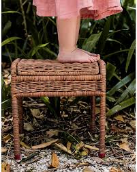 Improved soles for shoes, in particular for sports shoes, are described. Olli Ella Rattan Storie Stool For Kids Natural With Hidden Storage Compartment Unisex Bambini