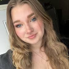 Emily Lundquist (emily_lundquist)