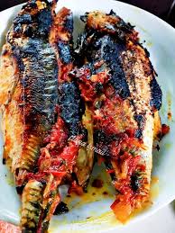 Mulai dari cara merawat, budidaya, tips mengawinkan, pemberian pakan, pengelolaan kolam, jenis, harga jual ikan bawal. Ikan Jaket Sumbat Aromanya Aje Dah Buat Kecur Air Liur