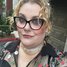 Thinking about how difficult it's been to regain my footing since getting  divorced, without a real friend to lean