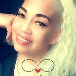 Marcy Hines's Instagram, Twitter & Facebook