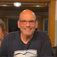 What are must-have experiences or places to explore around Stowe, VT?