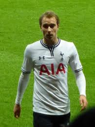 La uefa comunicó inmediatamente a través de sus redes sociales que el partido en copenhagen fue suspendido por emergencia médica. Christian Eriksen Wikiwand