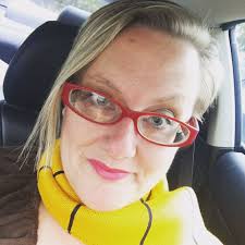 Karin Perry's Instagram, Twitter & Facebook