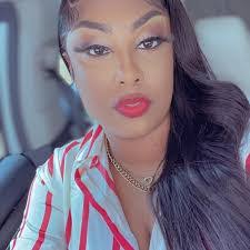 Shanise Davis's Instagram, Twitter & Facebook