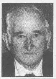 Dana Lester's Instagram, Twitter & Facebook