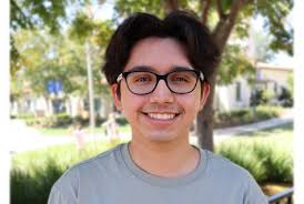 Student Spotlight: Victor Zhang ('22) drives homemade go-cart around campus 