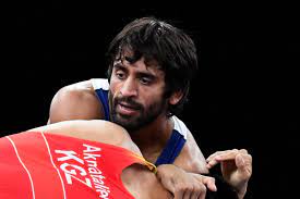 Bajrang punia will now fight it out with azerbaijan's haji aliev for a place in the gold medal bout. Upxwro Zgqst6m