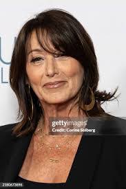 Devin Sidell's Instagram, Twitter & Facebook