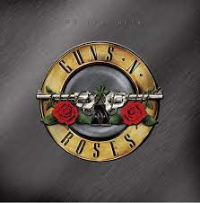 Guns n' roses, often abbreviated as gnr, is an american hard rock band from los angeles, california, formed in 1985.when they signed to geffen records in 1986, the band comprised vocalist axl rose, lead guitarist slash, rhythm guitarist izzy stradlin, bassist duff mckagan, and drummer steven adler. Greatest Hits 2lp Gold With White Red Splatter Exklusiv Bei Amazon De Vinyl Lp Amazon De Musik Cds Vinyl