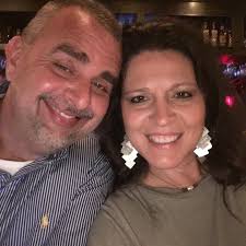 How to train a feist for squirrel hunting with sight or bottled squirrel  scents?