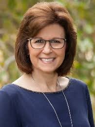 Mindy Ferguson's Instagram, Twitter & Facebook