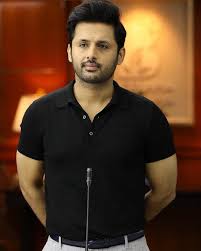 With 40 inches chest measurement and 13 inches biceps he is the fittest actors he is the first handsome hero in south india that made his bollywood debut with leading actress, karishma kapoor. Top 100 South Indian Actor Name With Photo 2021 Mrdustbin