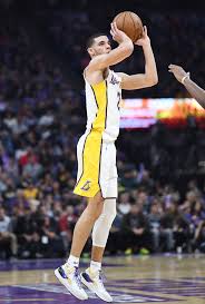 Lonzo ball was sent home from pelicans facility after having a stomach bug. Fix Lonzo Ball S Shot Here S The Blueprint The New York Times