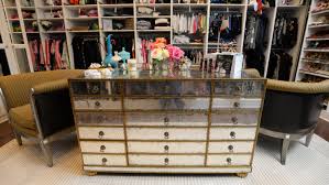 棉 don't include the strap free size: Local Woman Can Create 40k Closet Of Your Dreams