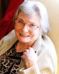 Dorothy Archer's Instagram, Twitter & Facebook