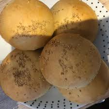 Marie On Instagram Recette Des Pains Buns Ingredients Pour 6 Pains 270ml De Lait Demi Ecreme 20g De Levure Boulangere Fraiche O Food Vegetables Potatoes